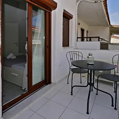 Holiday home Aslia - Stylish By The Sea In Polychrono
